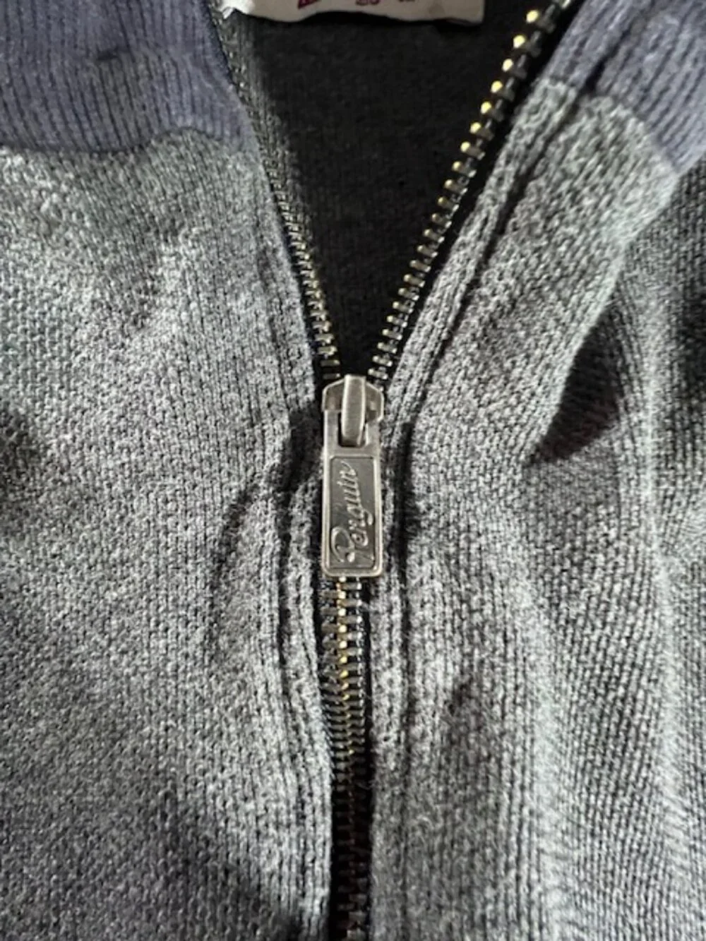 ORIGINAL PENGUIN‎ gray zip up jacket